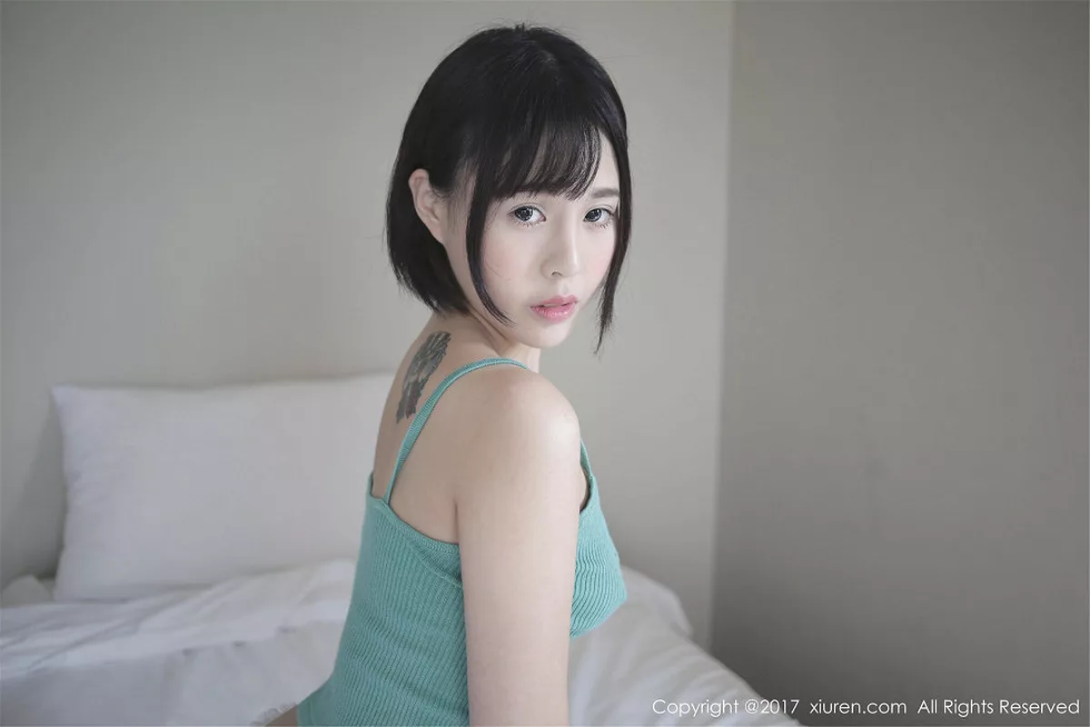 Evelyn艾莉写真