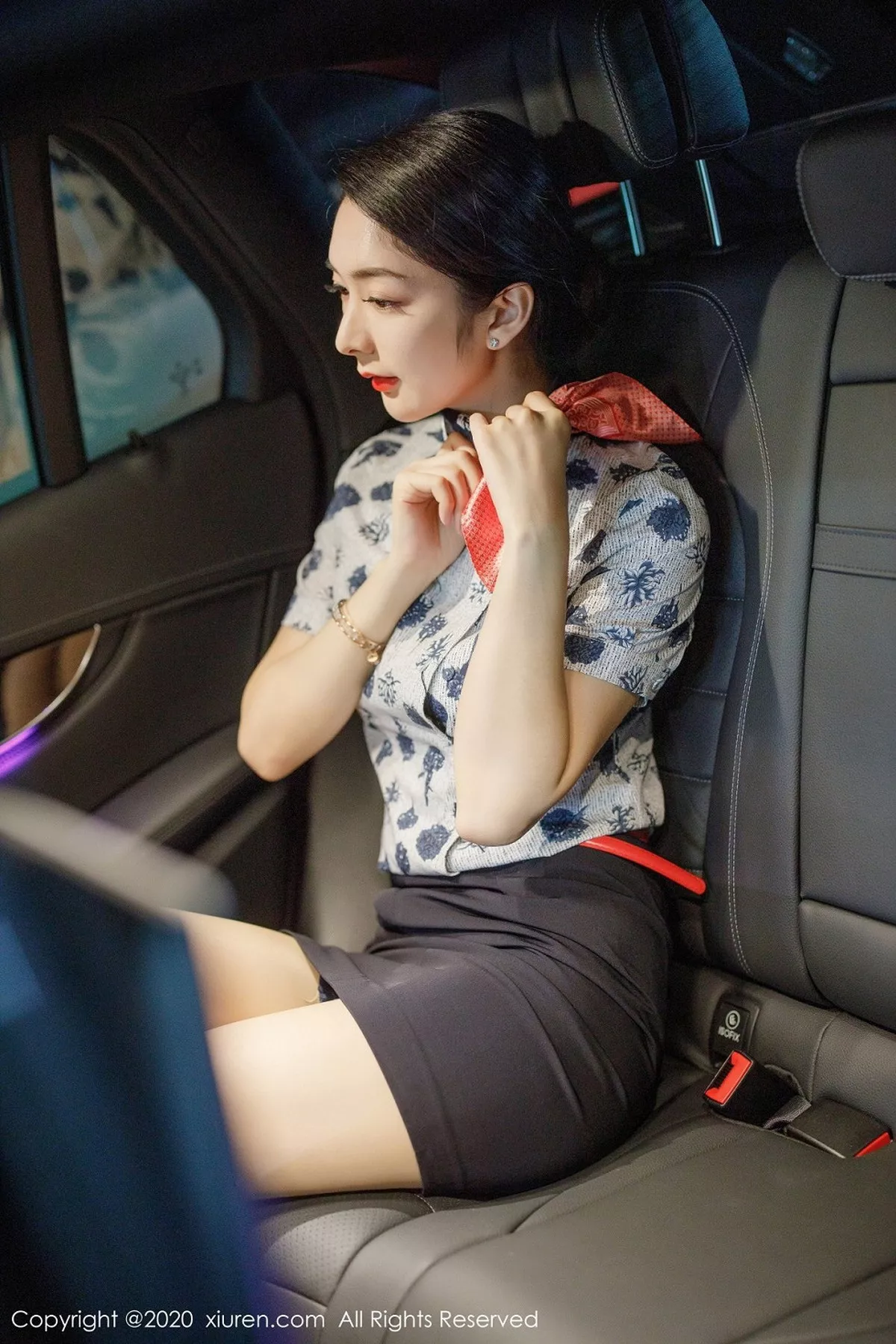 小热巴写真