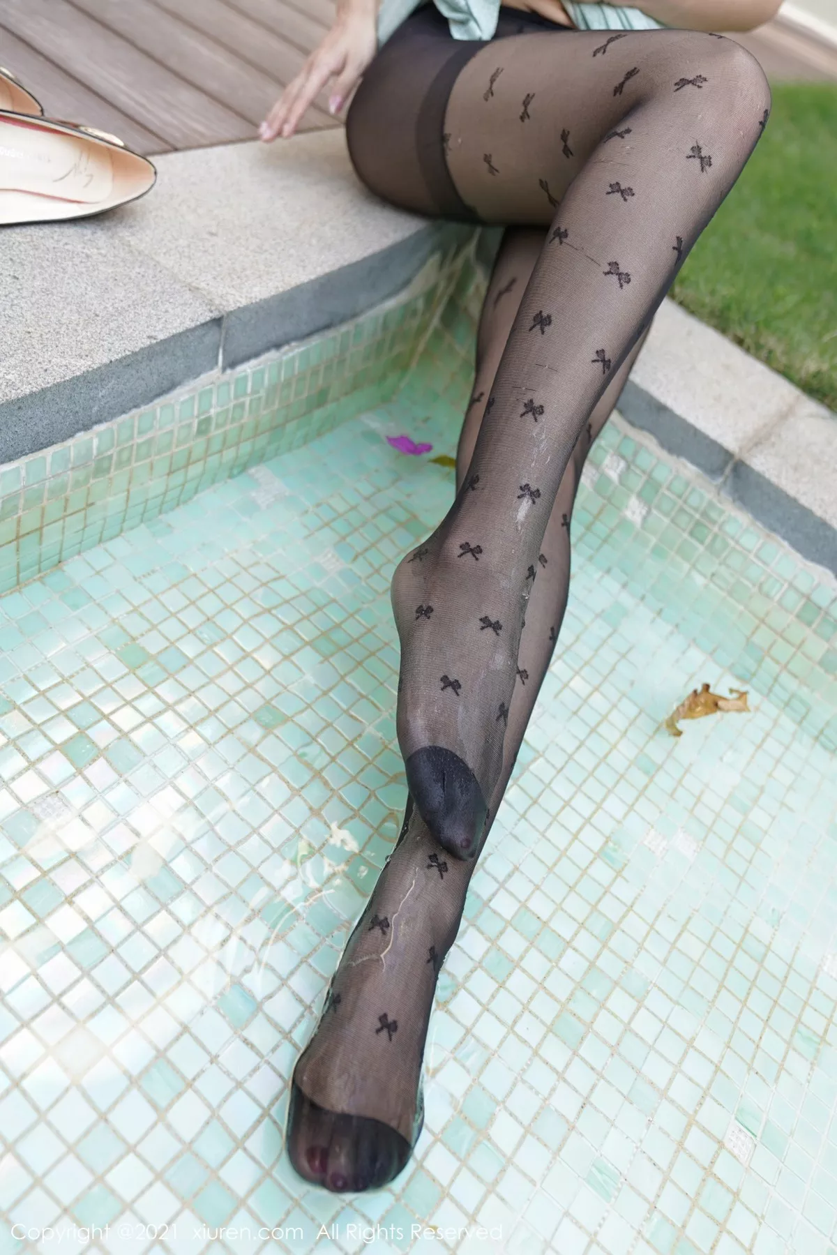 张雨萌写真