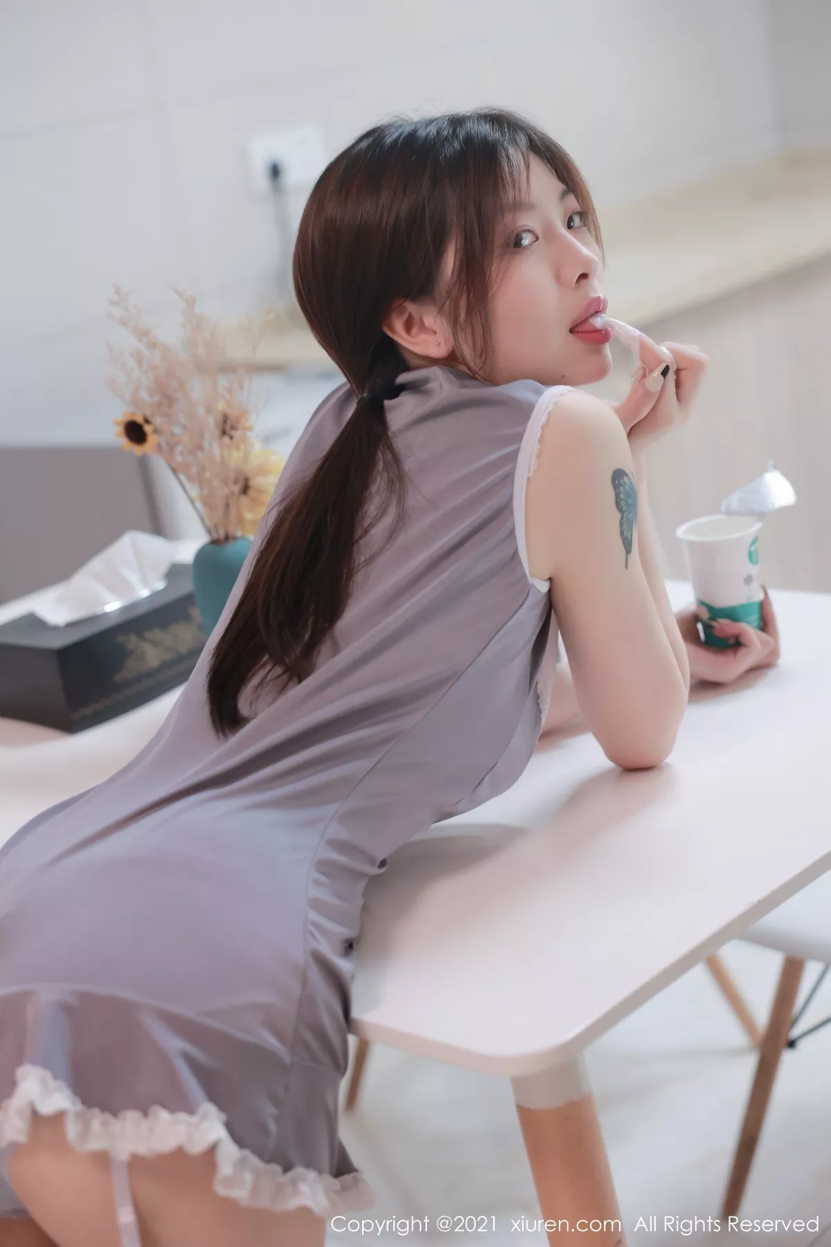 明日花桃桃写真