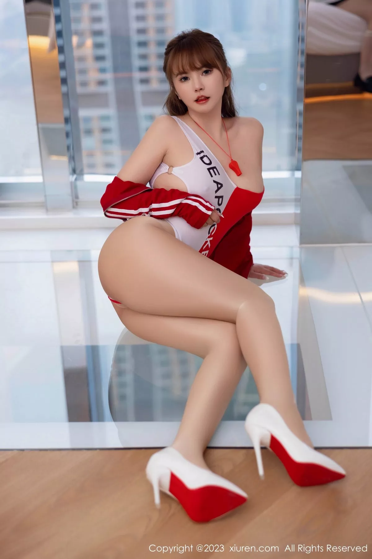 张思允写真
