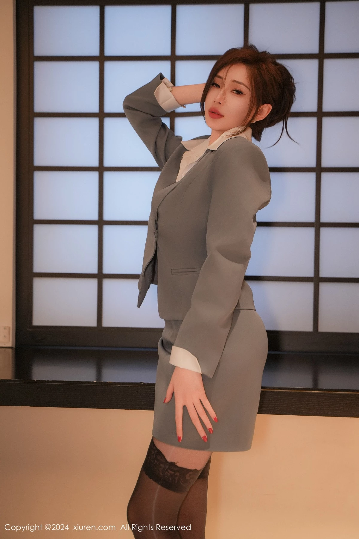 奶瓶土肥圆写真