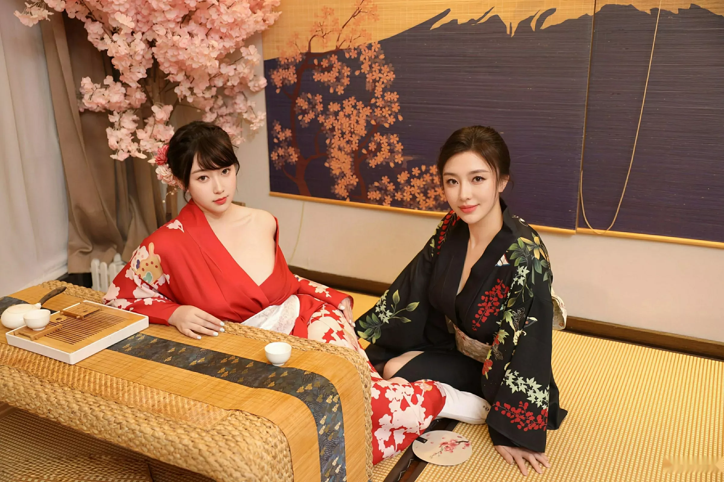 秀人集.com_[XiuRen秀人网]No.10624_模特李沁恩lrene性感日系风红色服饰半脱秀丰腴身材惹火诱惑写真69P