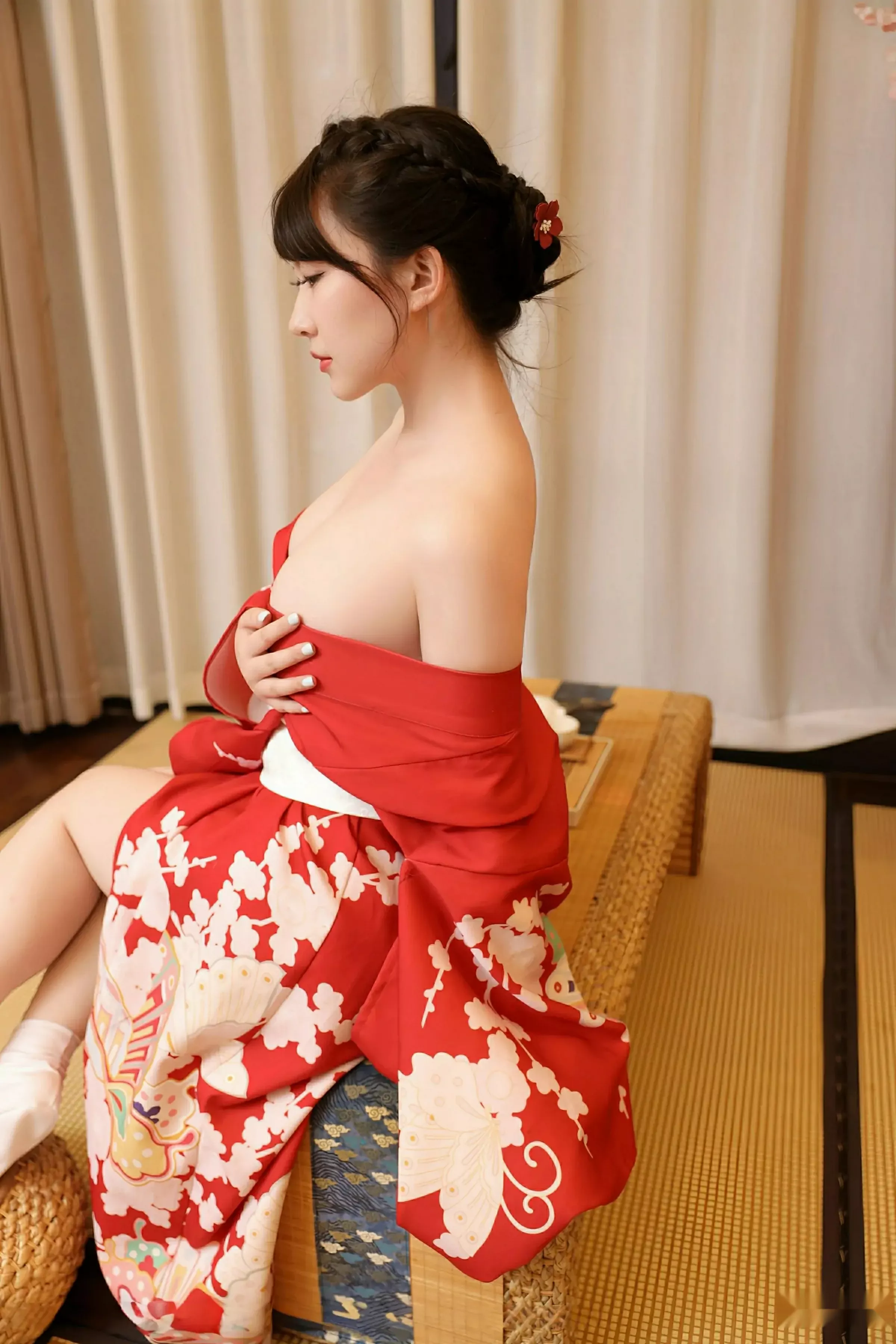 秀人集.com_[XiuRen秀人网]No.10624_模特李沁恩lrene性感日系风红色服饰半脱秀丰腴身材惹火诱惑写真69P