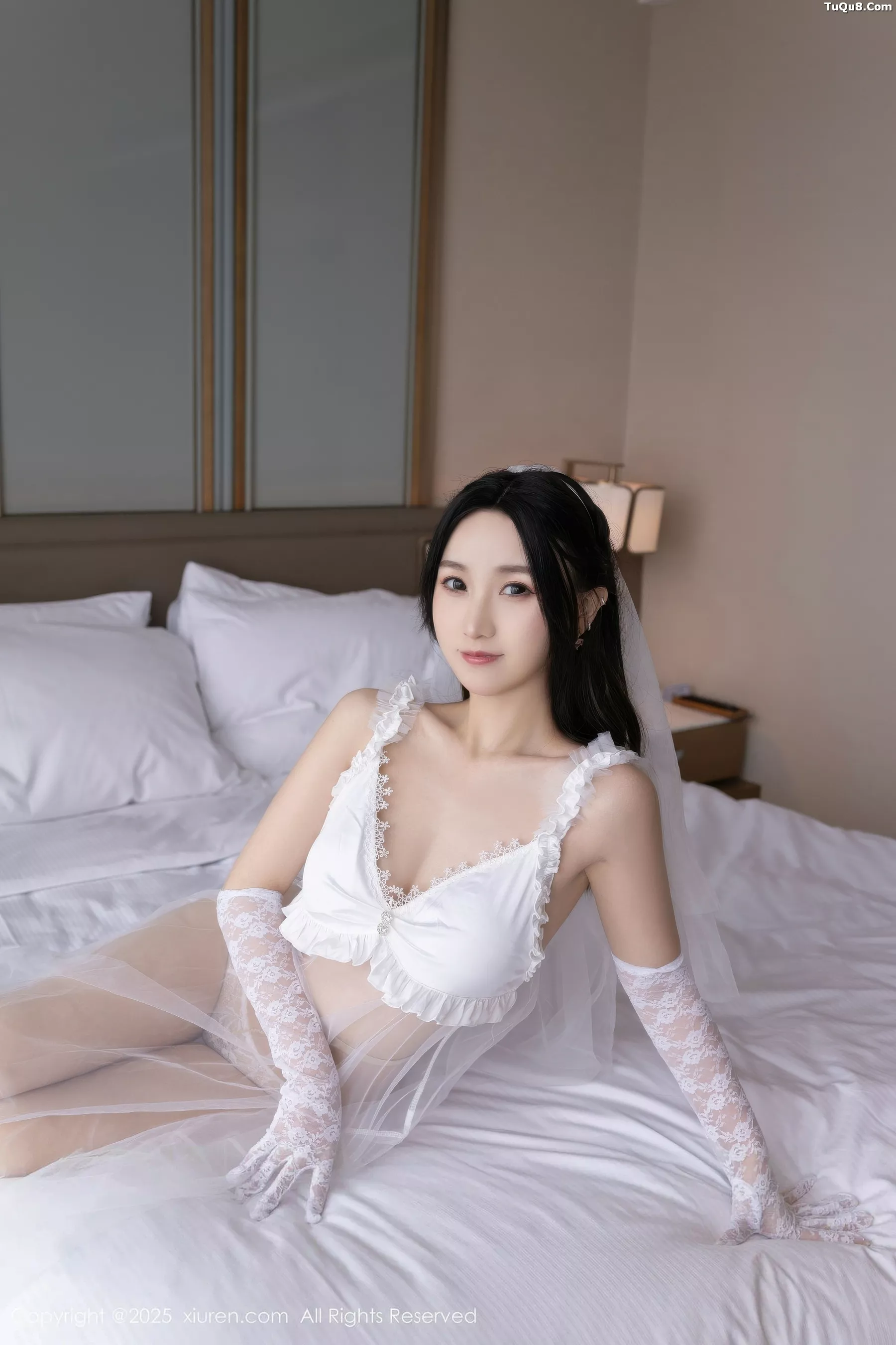 秀人集.com_[XiuRen秀人网]No.10871_模特杏子Yada性感轻透白色婚纱配肉色丝袜秀曼妙身姿诱惑写真70P
