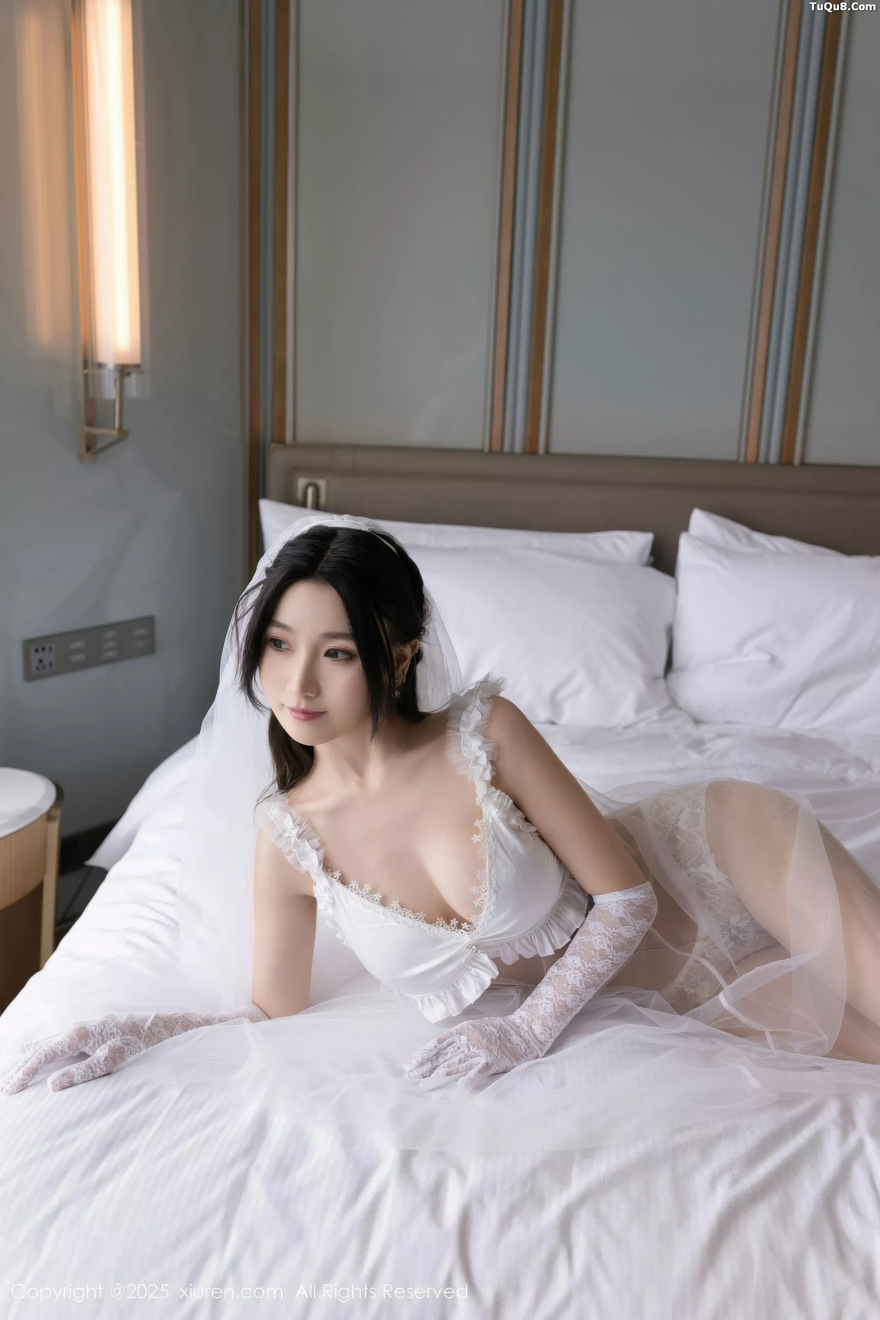 秀人集.com_[XiuRen秀人网]No.10871_模特杏子Yada性感轻透白色婚纱配肉色丝袜秀曼妙身姿诱惑写真70P
