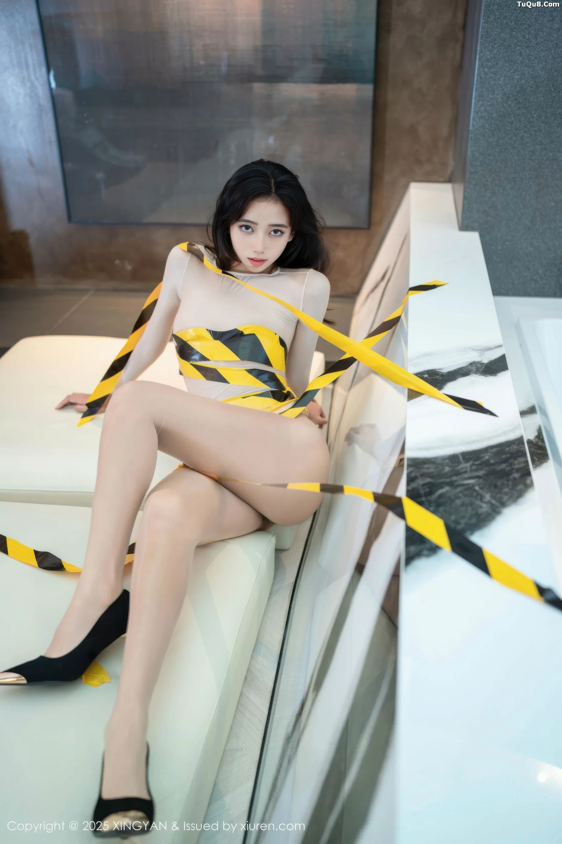 秀人集.com_[XINGYAN星颜社]VOL.421_模特时安安性感肉色连衣短裙配超薄肉丝秀柔美身姿诱惑写真71P