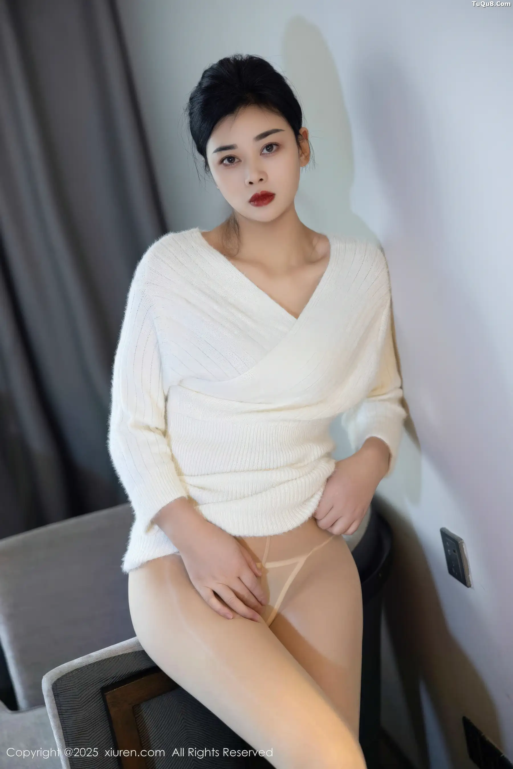 秀人集.com_[XiuRen秀人网]No.10986_模特徐清妍性感白色毛衣露黑色内衣配超薄肉丝秀曼妙身姿诱惑写真86P