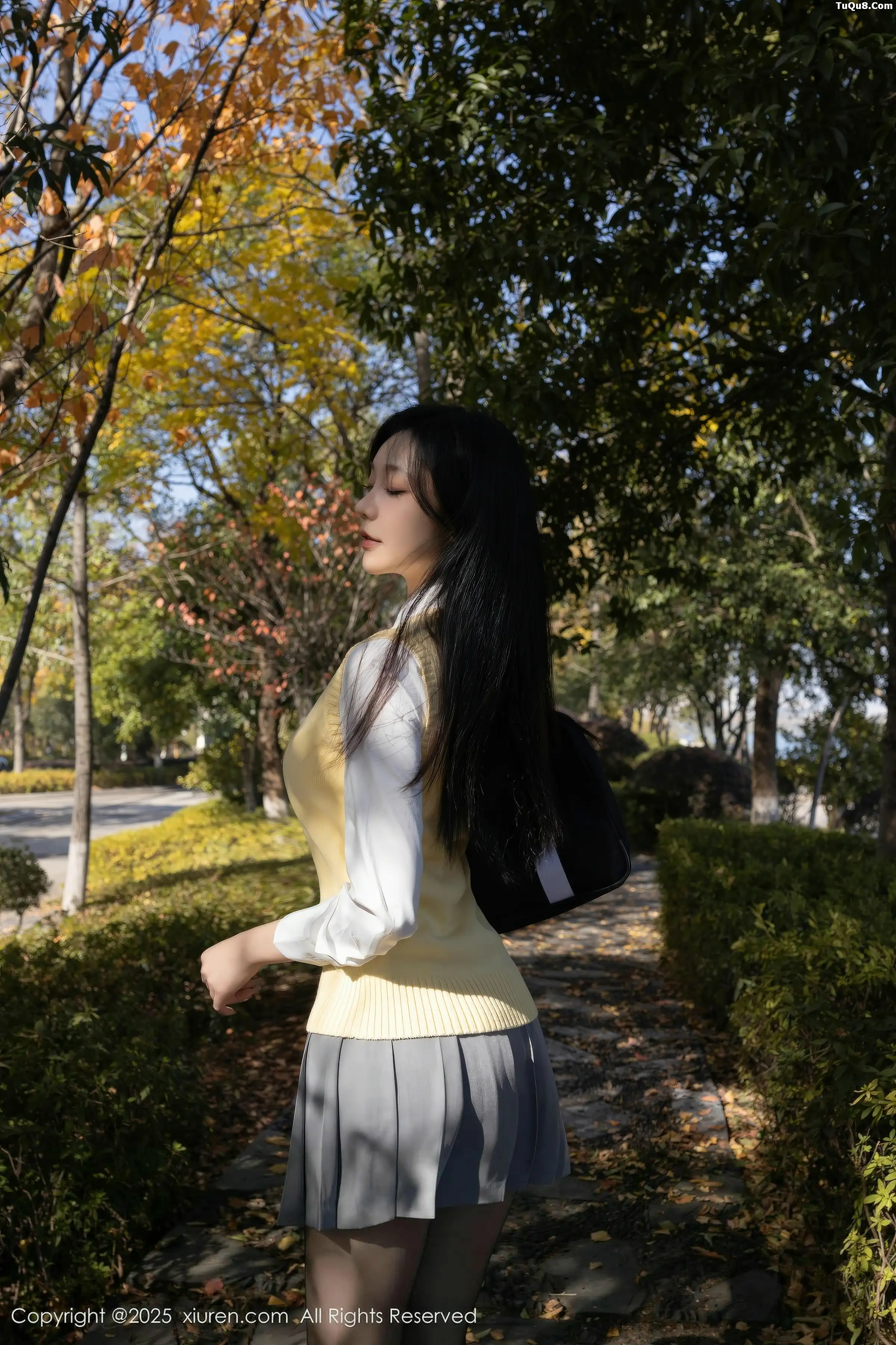 秀人集.com_[XiuRen秀人网]No.11087_模特安然anran性感学生装扮百褶短裙配开档黑丝秀美腿诱惑写真77P