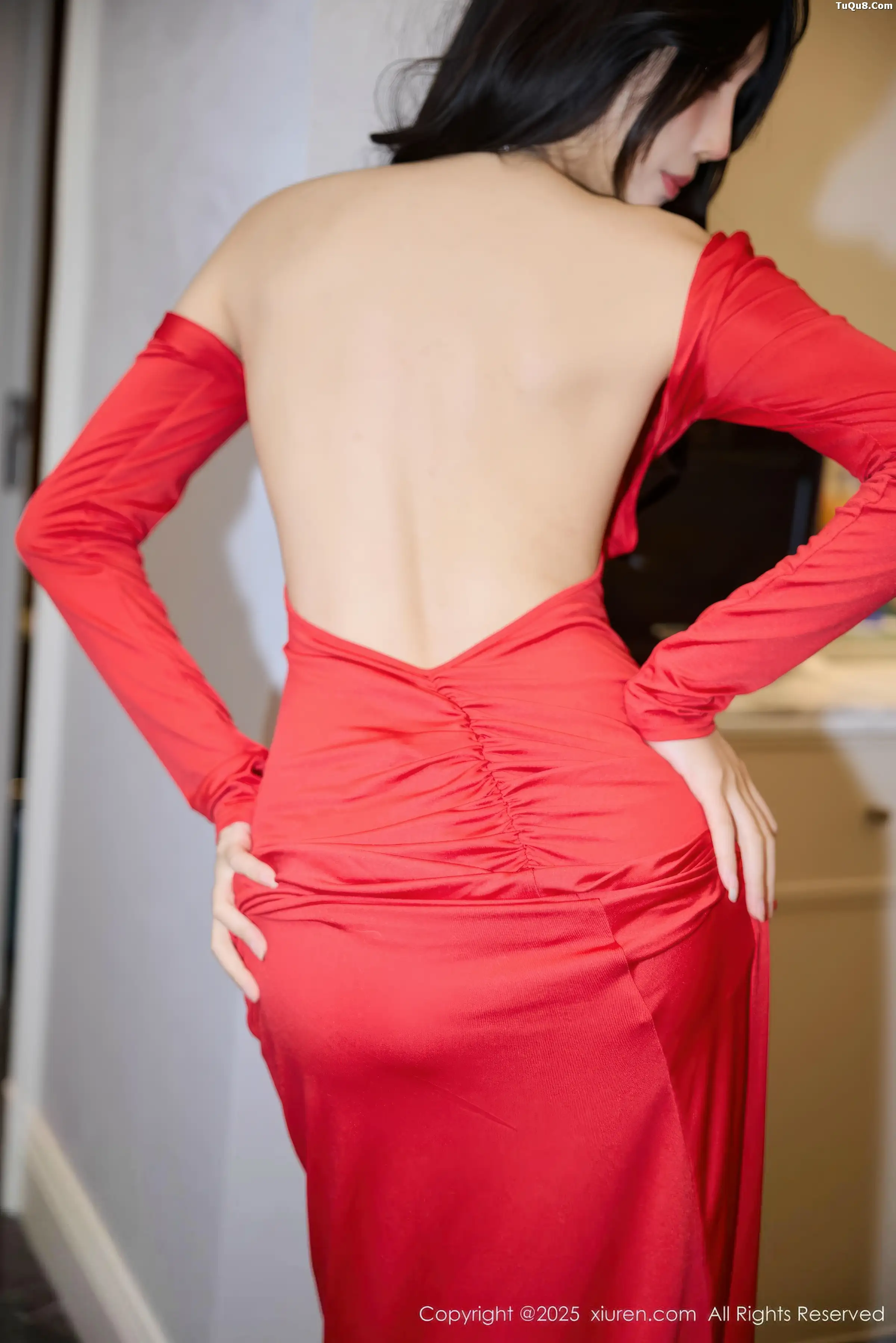 秀人集.com_[XiuRen秀人网]No.11169_模特玥儿玥er性感红色连衣裙配超薄黑丝秀曼妙身姿迷人诱惑写真71P