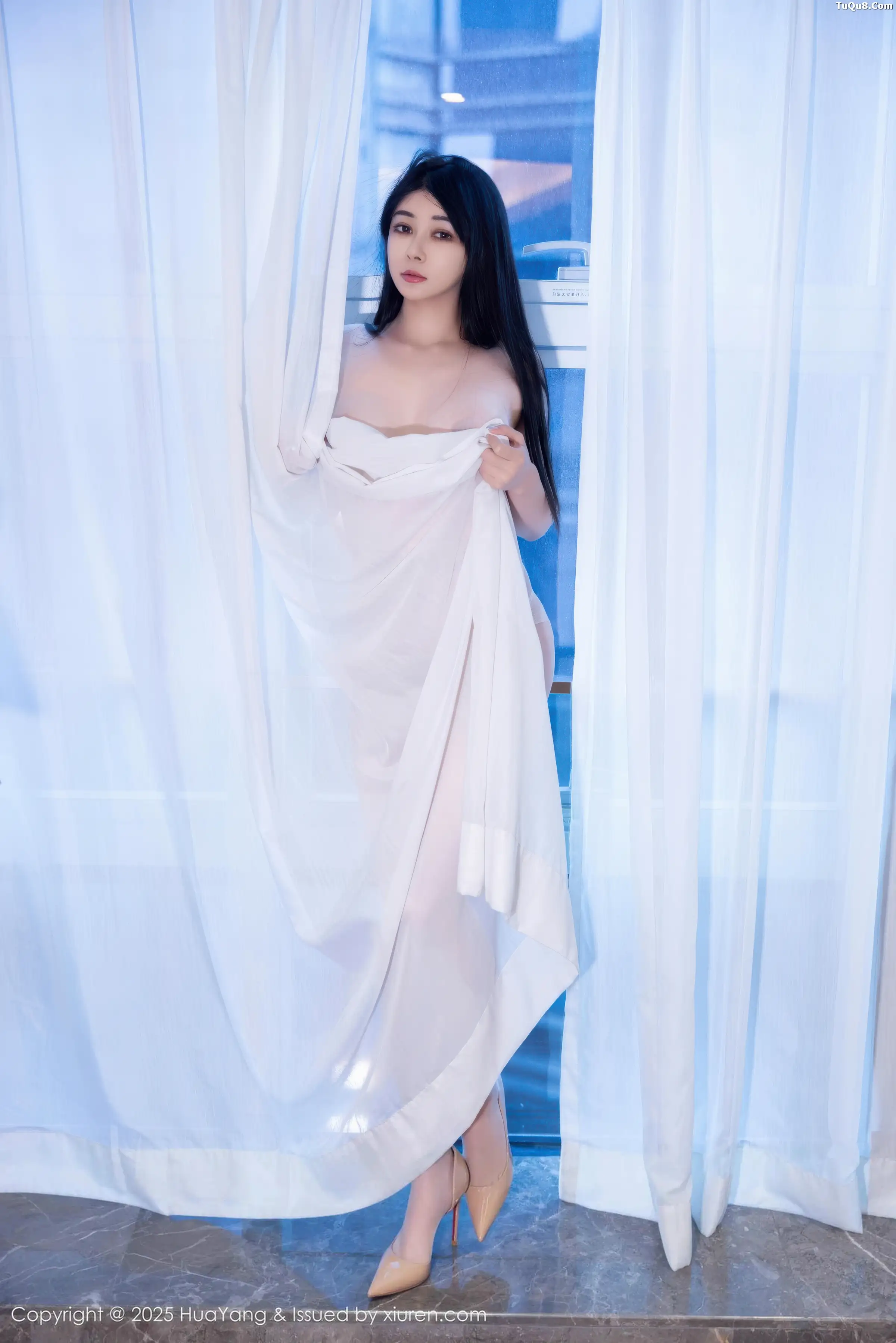 秀人集.com_[HuaYang花漾]Vol.653_模特凯竹法师～性感白色连衣裙配超薄肉丝秀丰腴身材诱惑写真51P