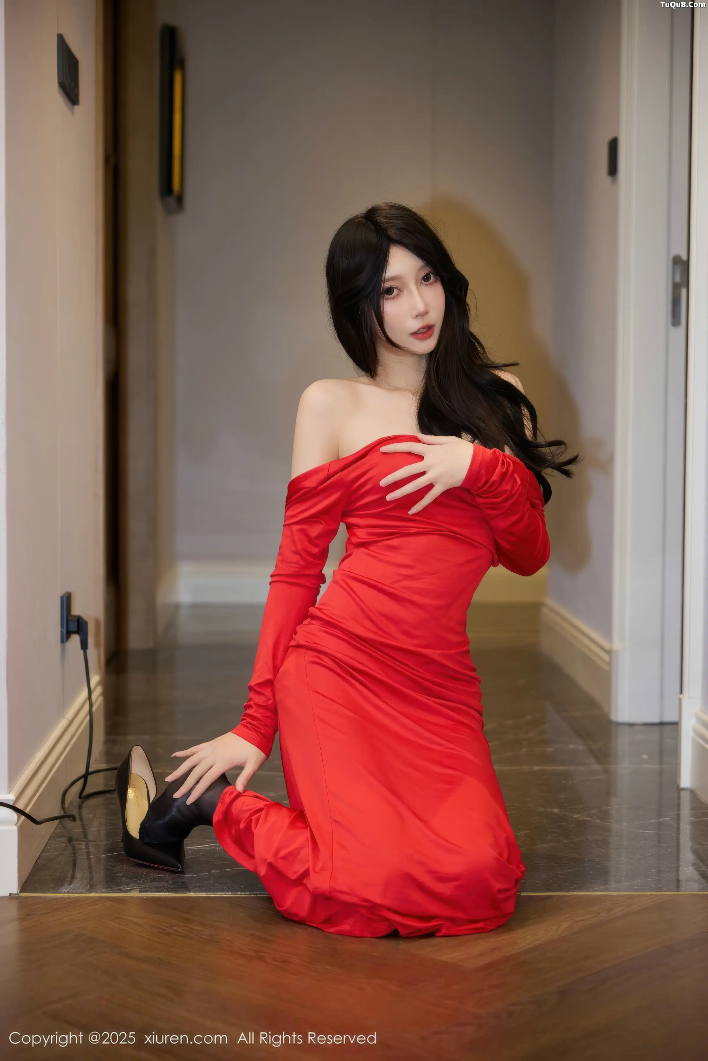 秀人集.com_[XiuRen秀人网]No.11169_模特玥儿玥er性感红色连衣裙配超薄黑丝秀曼妙身姿迷人诱惑写真71P