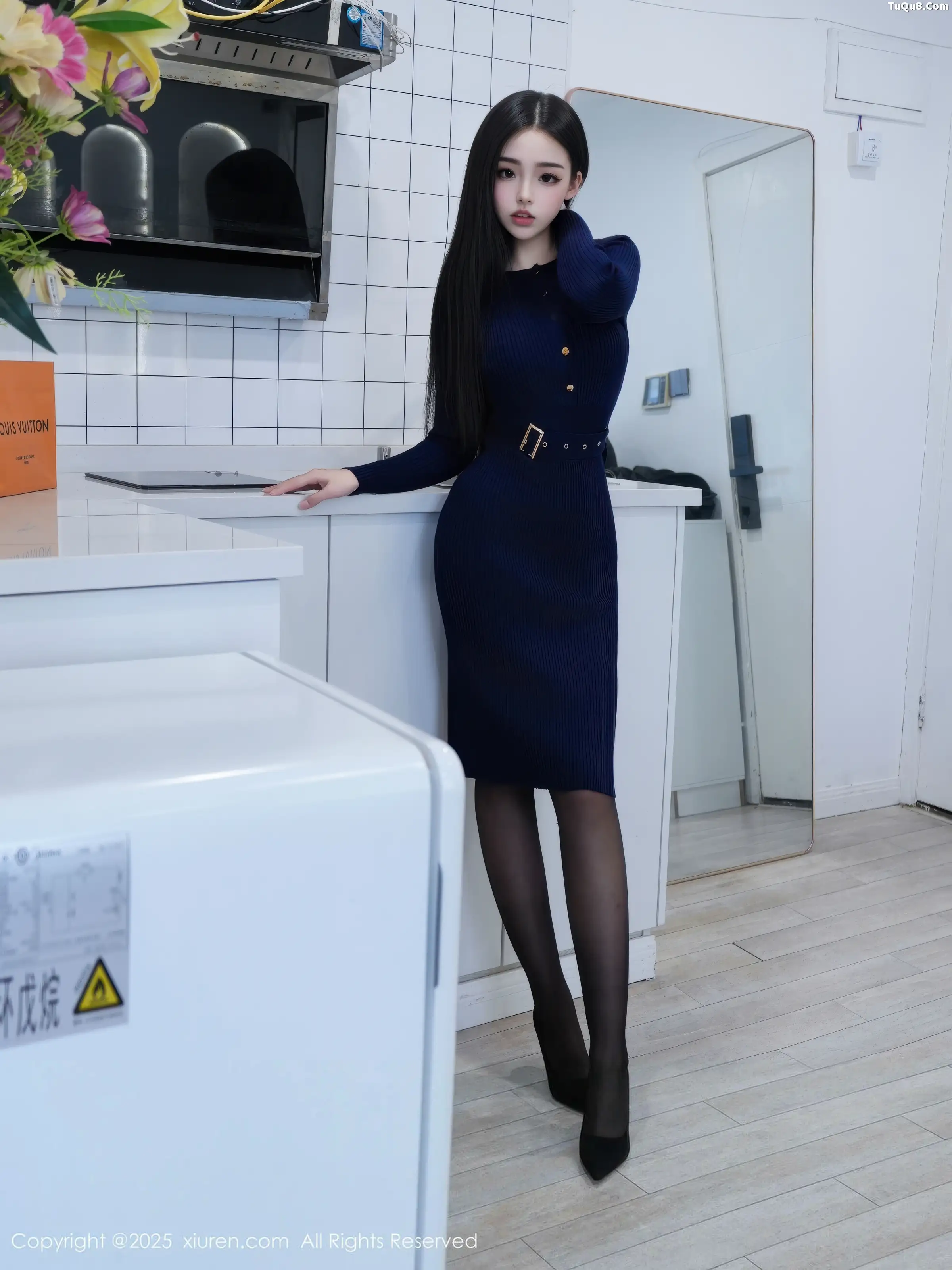 秀人集.com_[XiuRen秀人网]No.11173_模特虞姬无悔性感蓝色连衣短裙配黑丝吊袜秀曼妙身姿诱惑写真62P