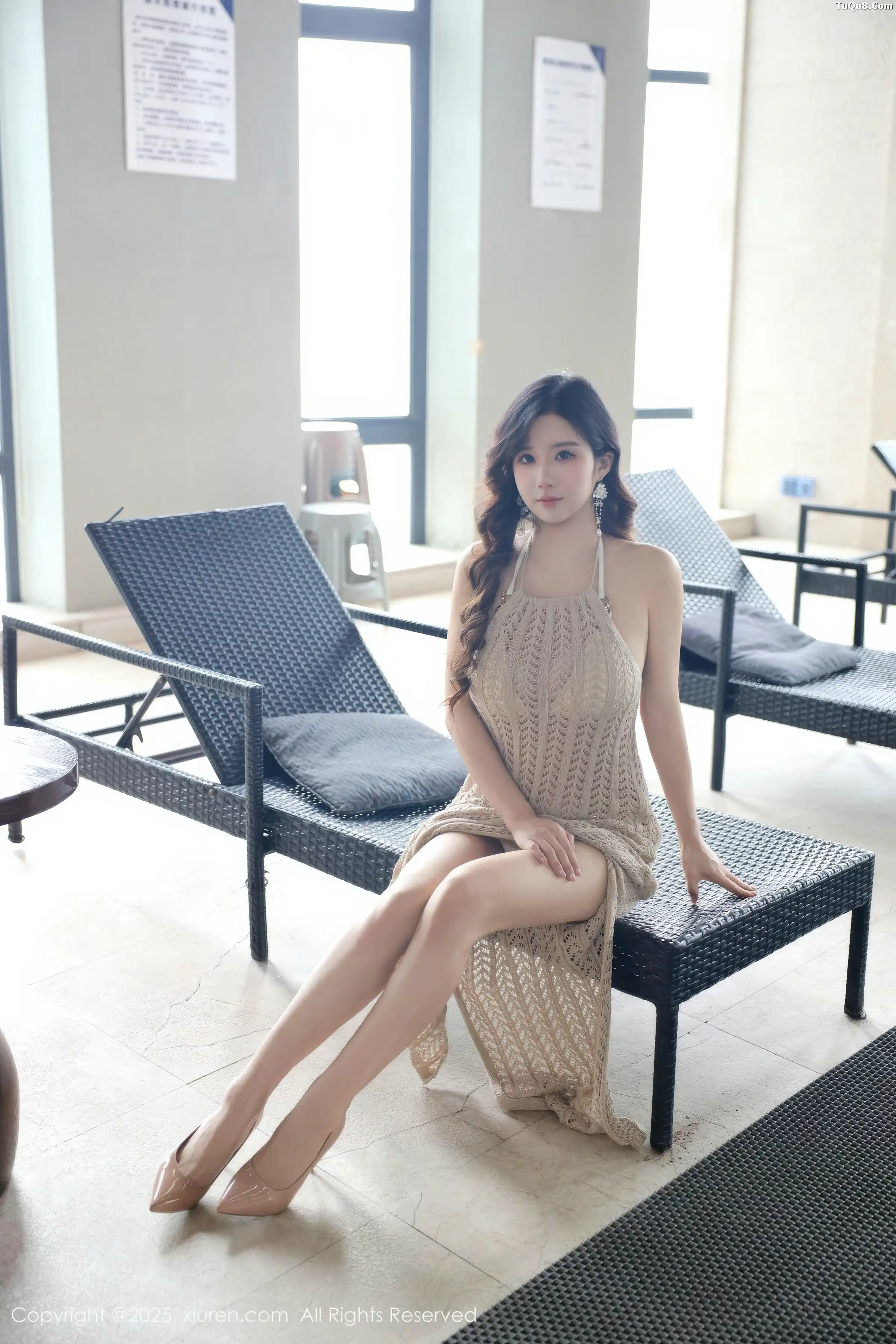 秀人集.com_[XiuRen秀人网]No.11182_模特小肉肉咪性感浅色连衣裙露白色比基尼秀凹凸身材诱惑写真80P