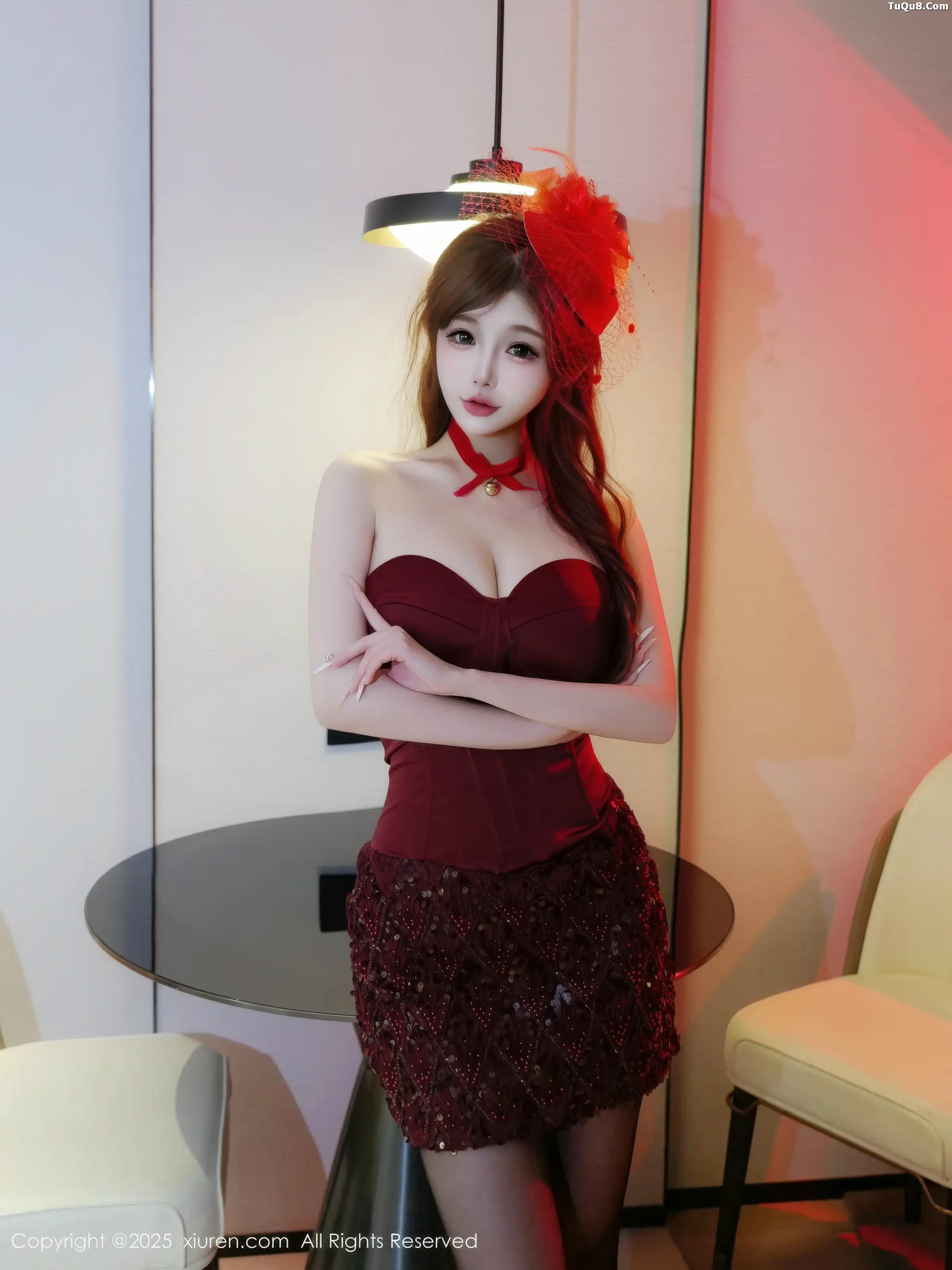 秀人集.com_[XiuRen秀人网]No.11181_模特甜妮性感深色低胸连衣短裙配超薄黑丝秀丰腴身材诱惑写真80P