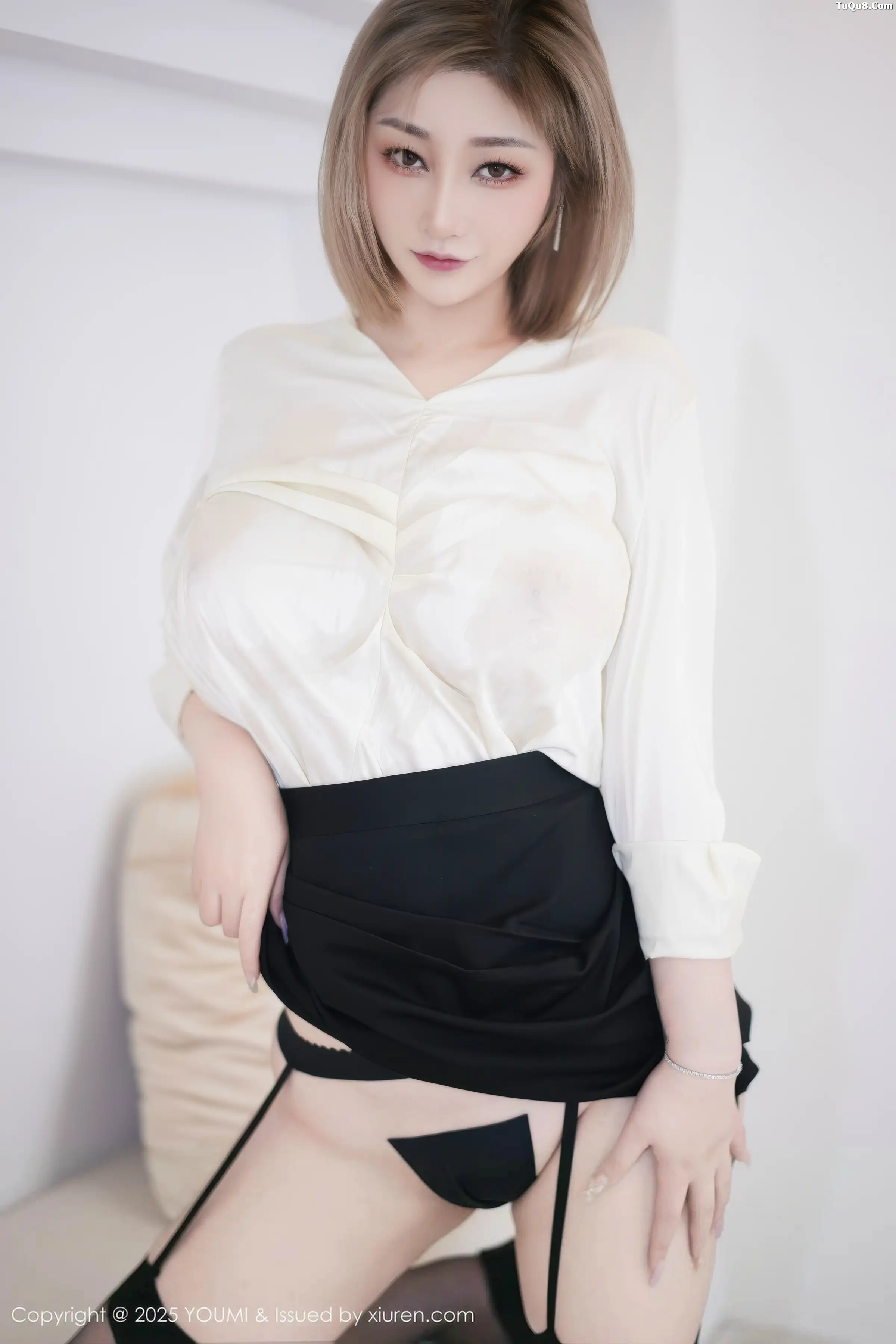 秀人集.com_[YouMi尤蜜荟]Vol.1195_女神妲己_Toxic性感白衬衫配黑短裙露黑丝吊袜秀丰满身材诱惑写真53P