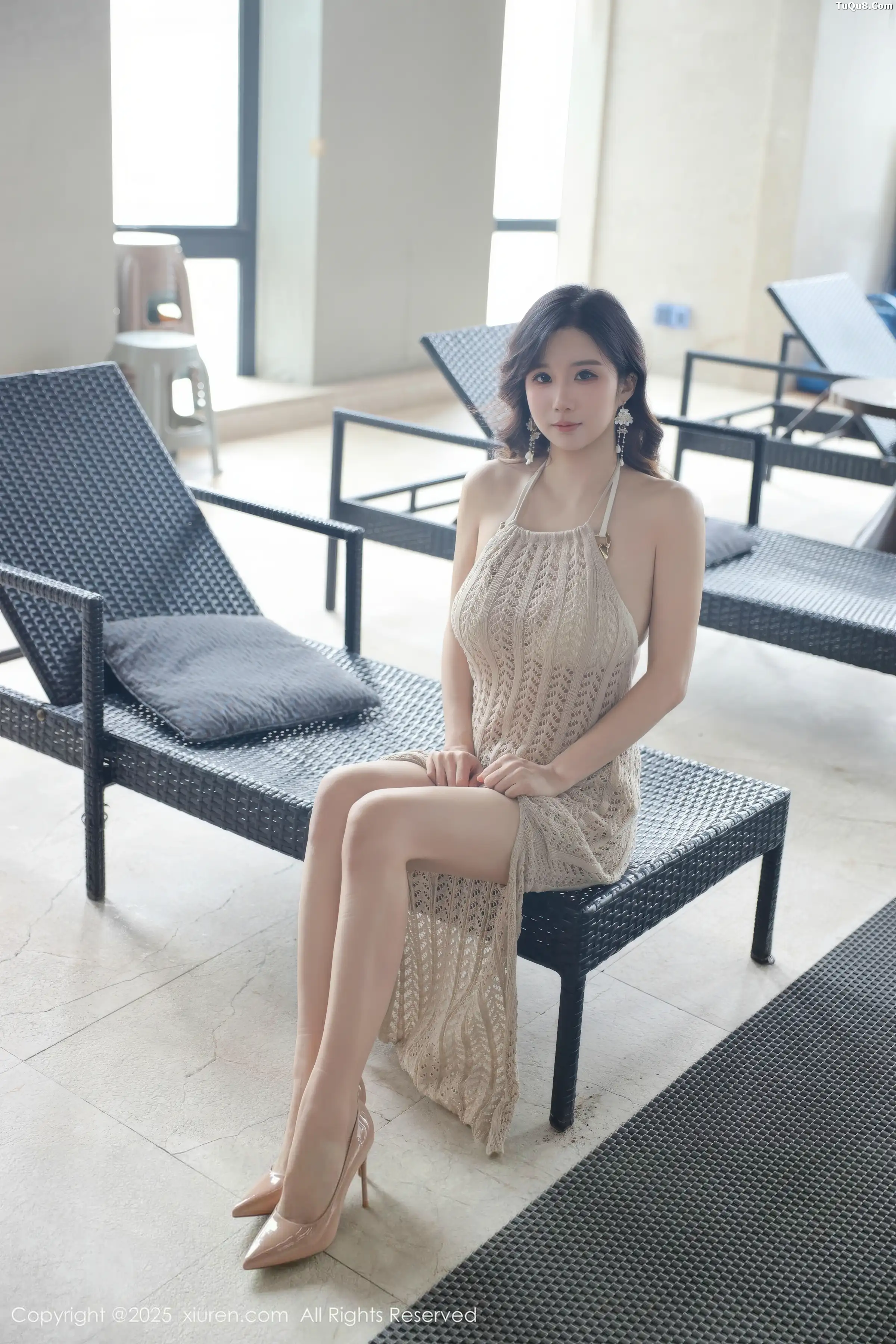 秀人集.com_[XiuRen秀人网]No.11182_模特小肉肉咪性感浅色连衣裙露白色比基尼秀凹凸身材诱惑写真80P